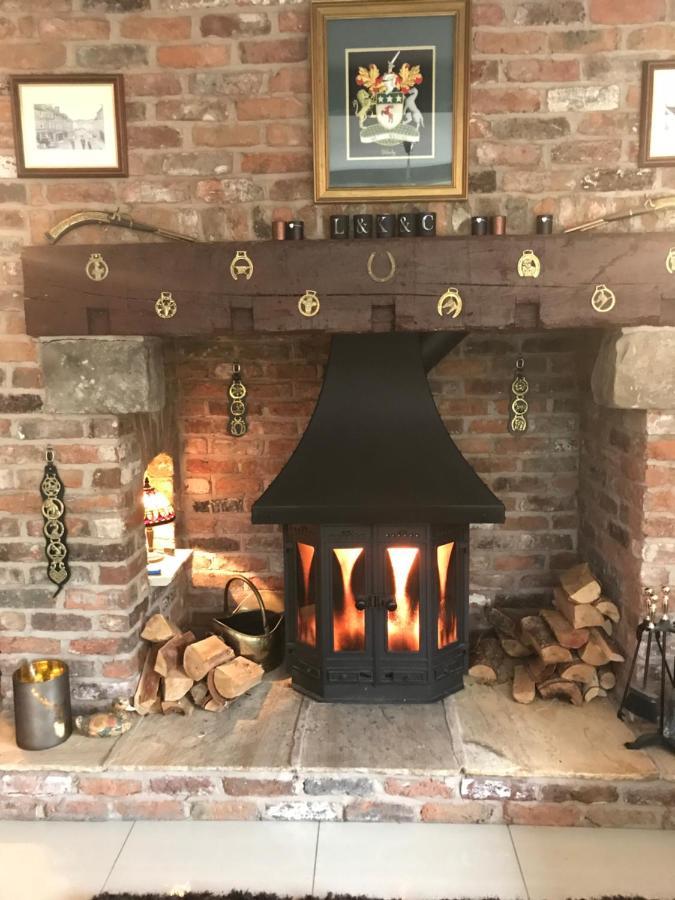 Mickering Barn Bed and Breakfast Aughton Buitenkant foto